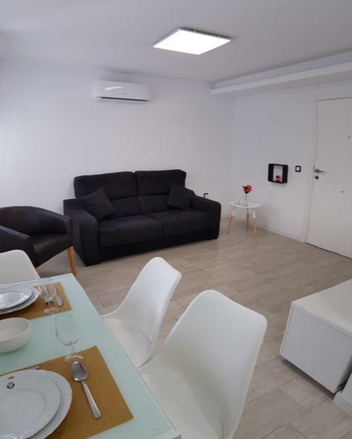 Malaga Alcolea Apartment Bagian luar foto